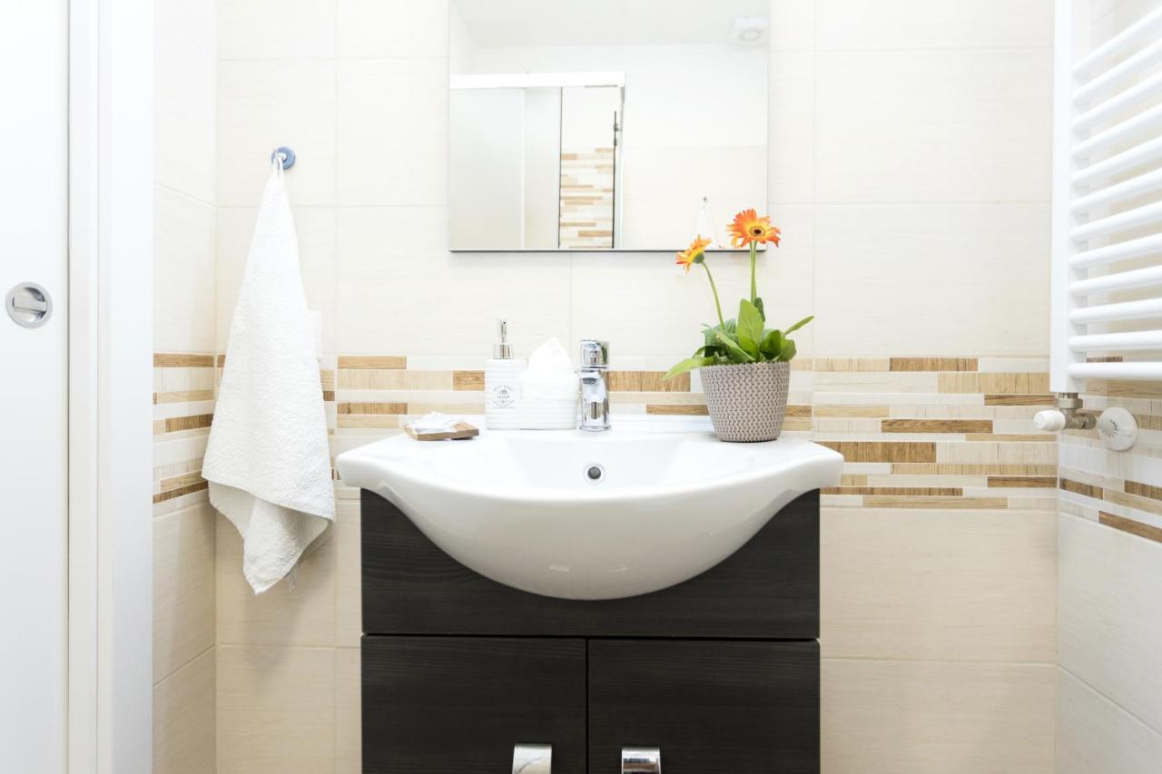 Dreaming In Rome - Vittorio Veneto Guest House Extérieur photo